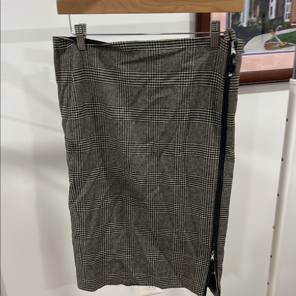 Ralph Lauren Black and White Knee-Length Pencil Skirt